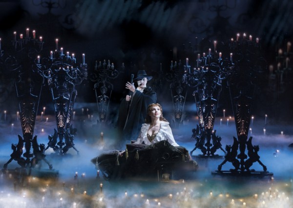 Geronimo-Rauch-as-The-Phantom-and-Harriet-Jones-as-Christine-in-Phantom-of-the-Opera.-Photo-by-Johan-Persson